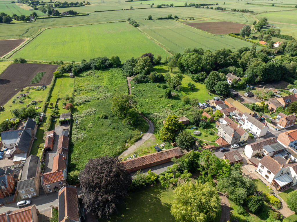 Main image of property: Chestnut Farm, Main Street, West Stockwith, Nottinghamshire