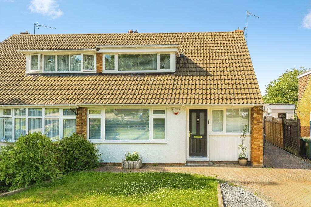 Main image of property: Lincoln Way, Harlington, LU5