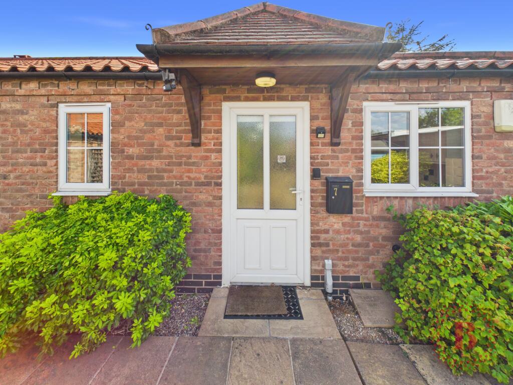 Main image of property: Field View, Grantham Road, Radcliffe-On-Trent, NG12