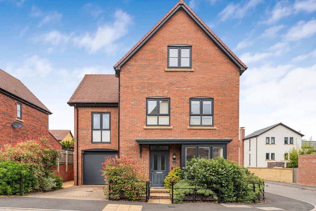 Main image of property: Harvest Street,Cheltenham,GL52 3PG