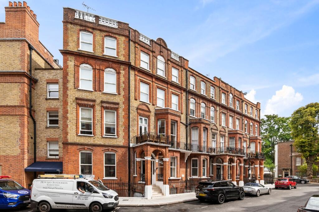Main image of property: Cresswell Gardens, London, SW5
