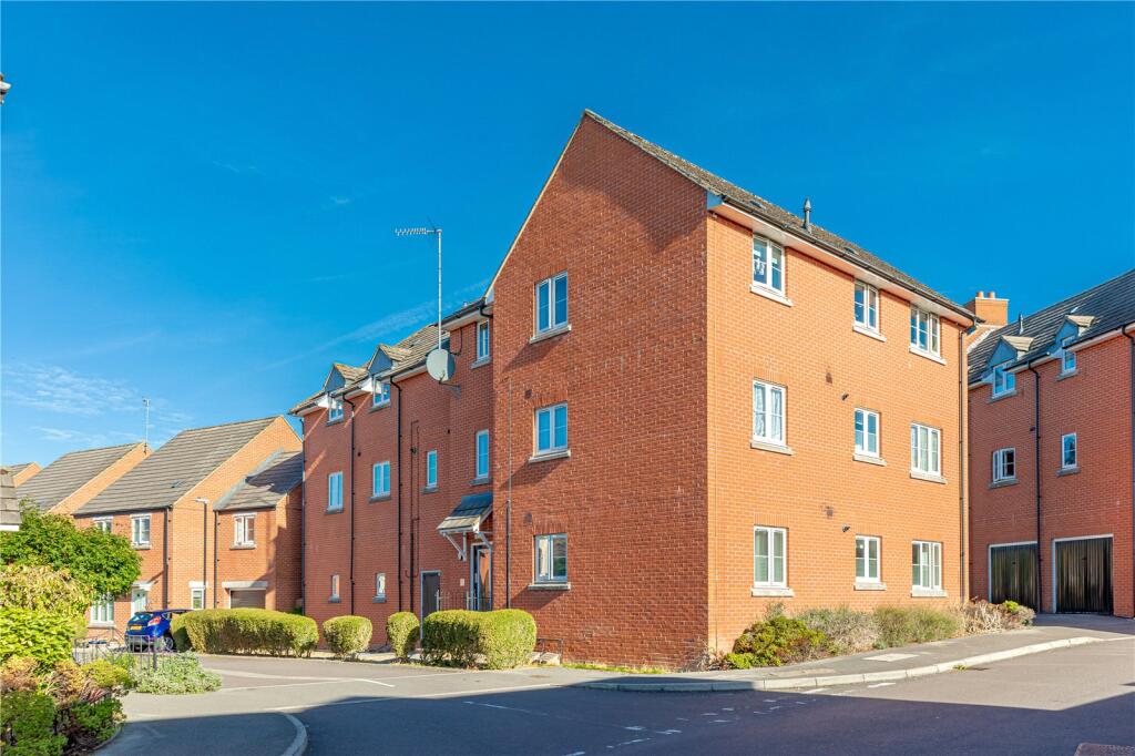Main image of property: Dowse Road, Devizes, Wiltshire, SN10