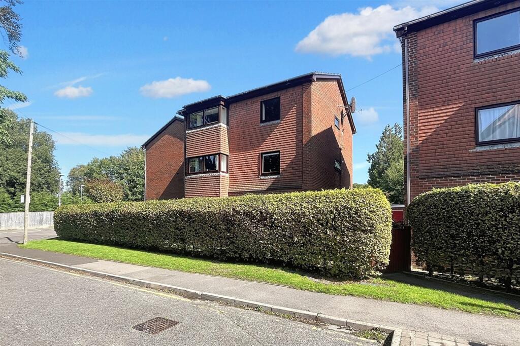 Main image of property: Verwood