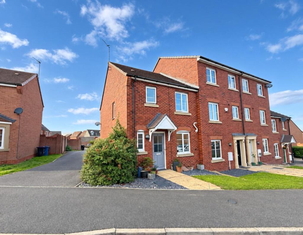 Main image of property: Calder Gardens, Bingham