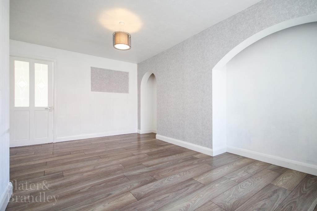 Main image of property: St Albans Road, Arnold, Nottingham, NG5 6JH