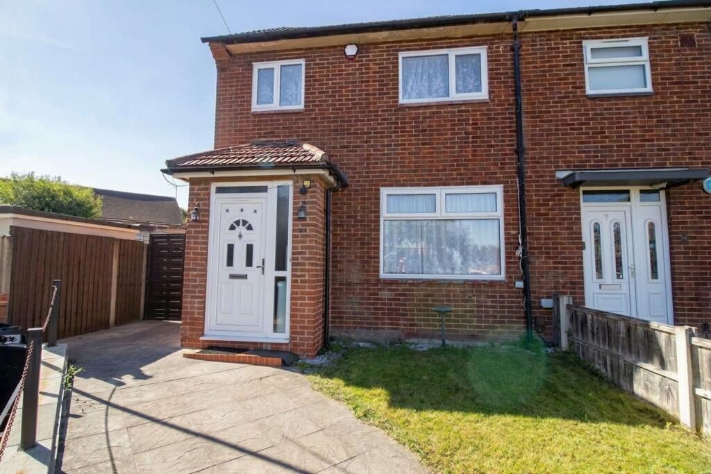 Main image of property: Harborne Close,South Oxhey,Herts,WD19 6TZ