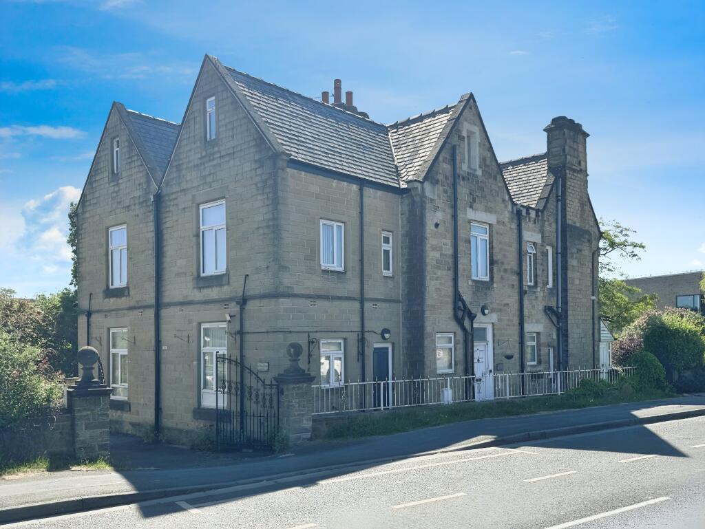 Main image of property: Bradford Road, Liversedge, WF15