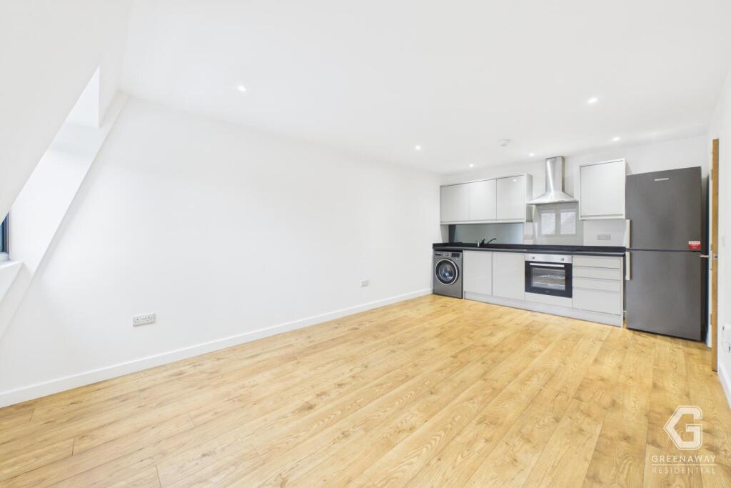 Main image of property: London Road, East Grinstead