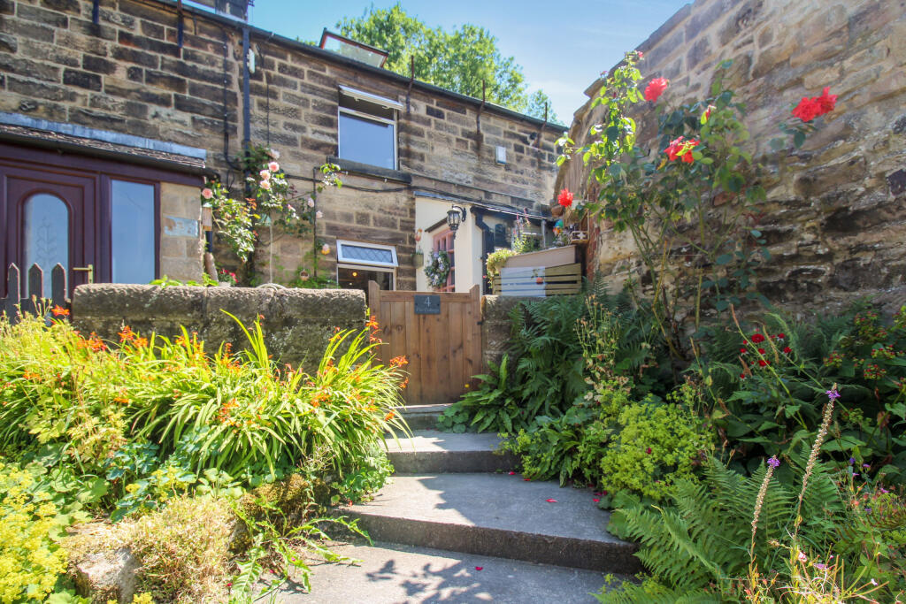 Main image of property: Wards End, Starkholmes, Matlock, Derbyshire