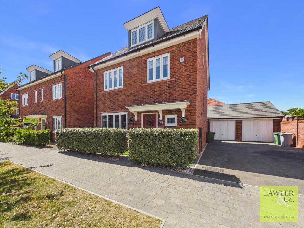 Main image of property: Peterfield Way, Poynton, Stockport, Cheshire, SK12 1BD