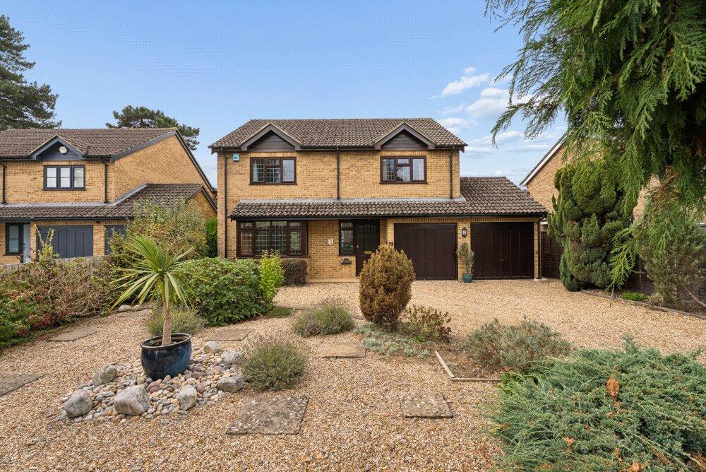 Main image of property: Lincoln Gardens, Twyford, Reading, Berkshire, RG10