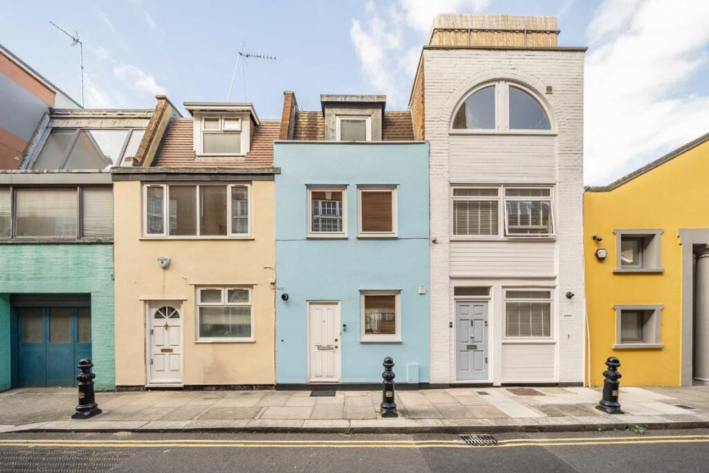 Main image of property: Ives Street, Chelsea