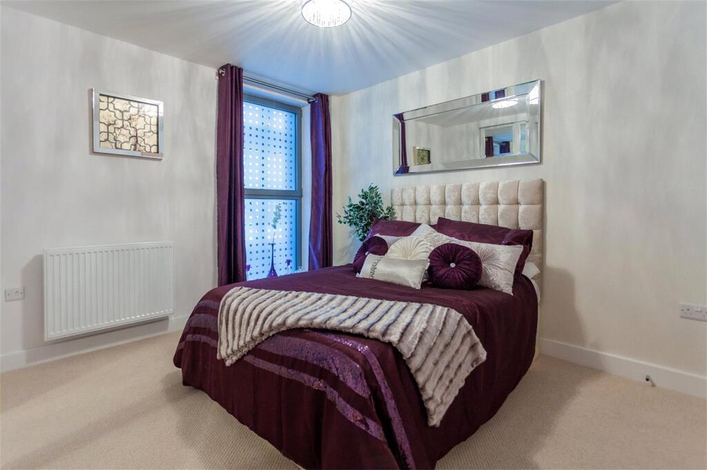 Main image of property: Queensgate, Cromwell Road, Redhill, RH1