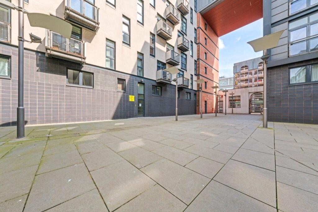Main image of property: Oswald Street, City Centre, Glasgow, G1 4PE