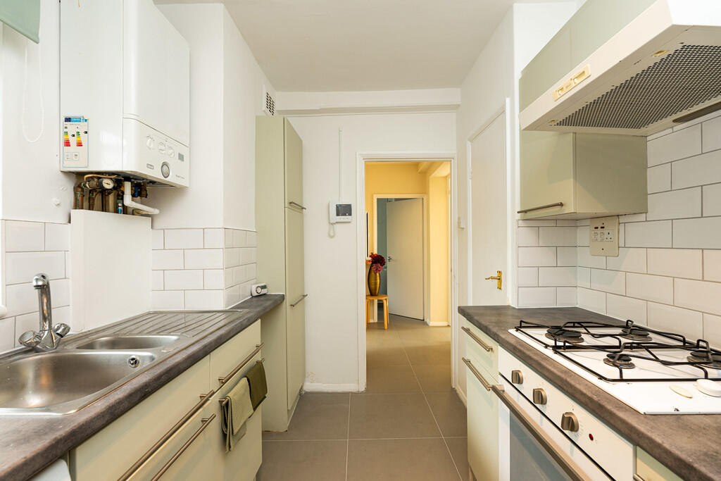 Main image of property: Church Vale, London