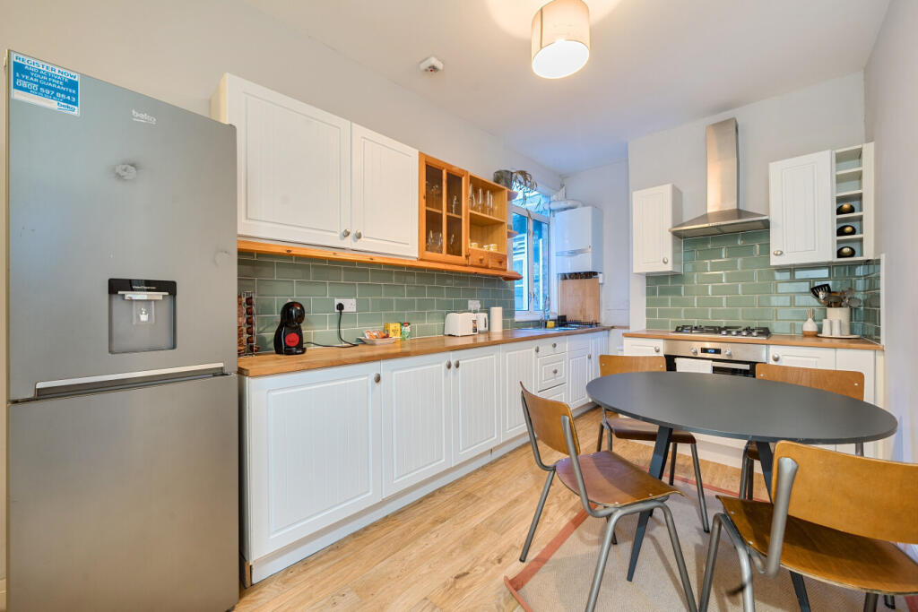 Main image of property: Glengall Road, Queens Park, London, NW6