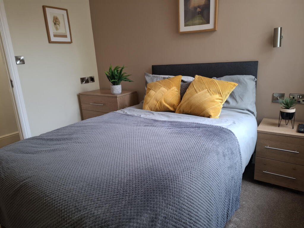 Main image of property: Legsby Avenue, Grimsby