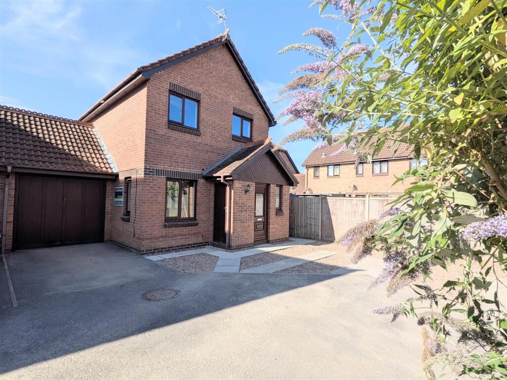 Main image of property: Wedmore Close, Burnham On Sea