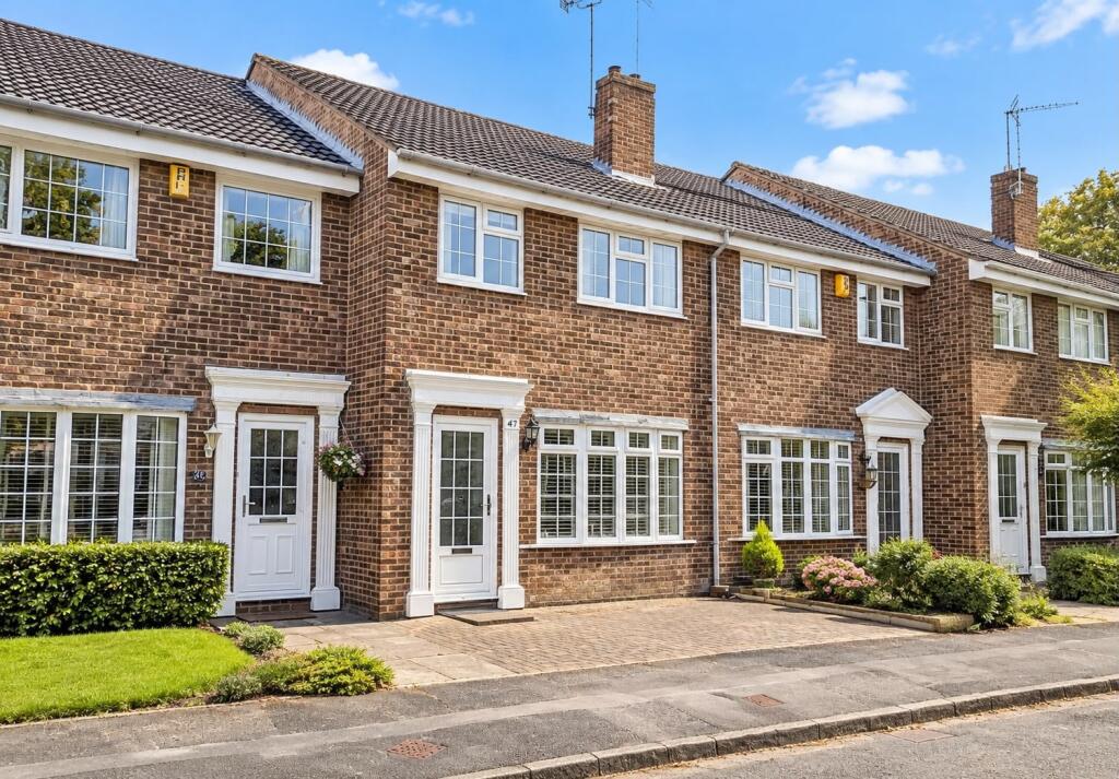 Main image of property: Eaton Mews, Chester, Cheshire, CH4