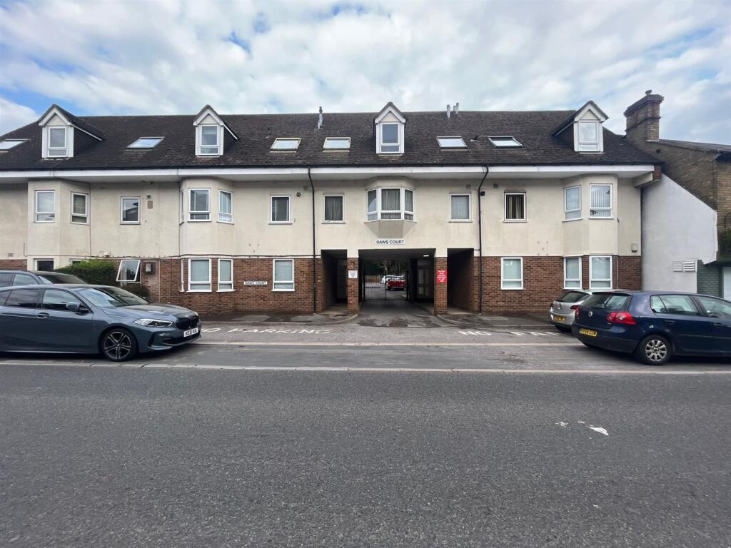 Main image of property: Daws Court, High Street, Iver, SL0