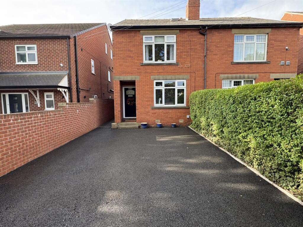 Main image of property: Halifax Road, Hartshead Moor, Cleckheaton