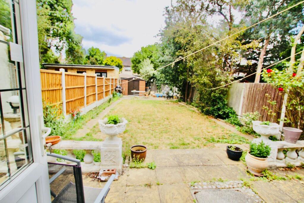 Main image of property: Lyndhurst Gardens, Barking