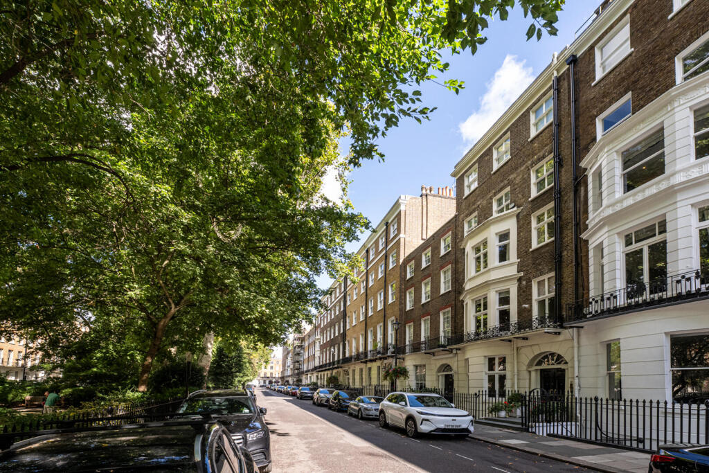 Main image of property: Montagu Square, W1