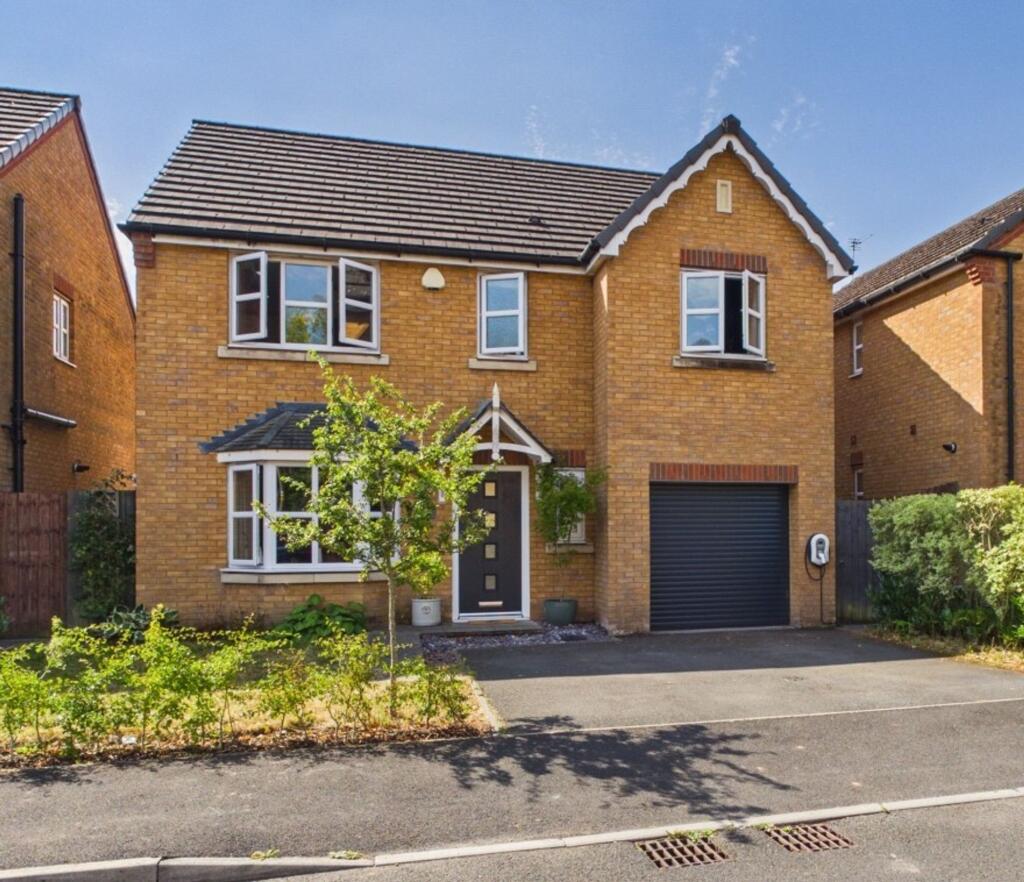 Main image of property: Ashwood Close, Tyldesley, M29