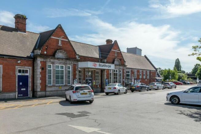 Nearby train station