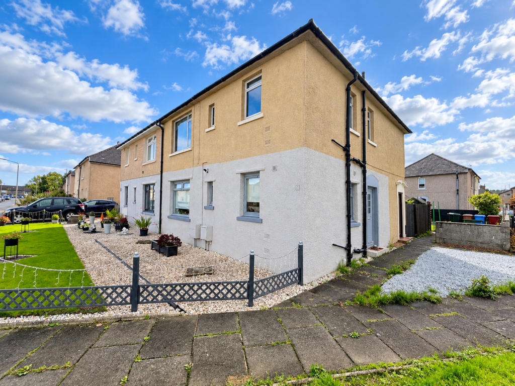 Main image of property: 16 York Street, Falkirk, FK2 9EN