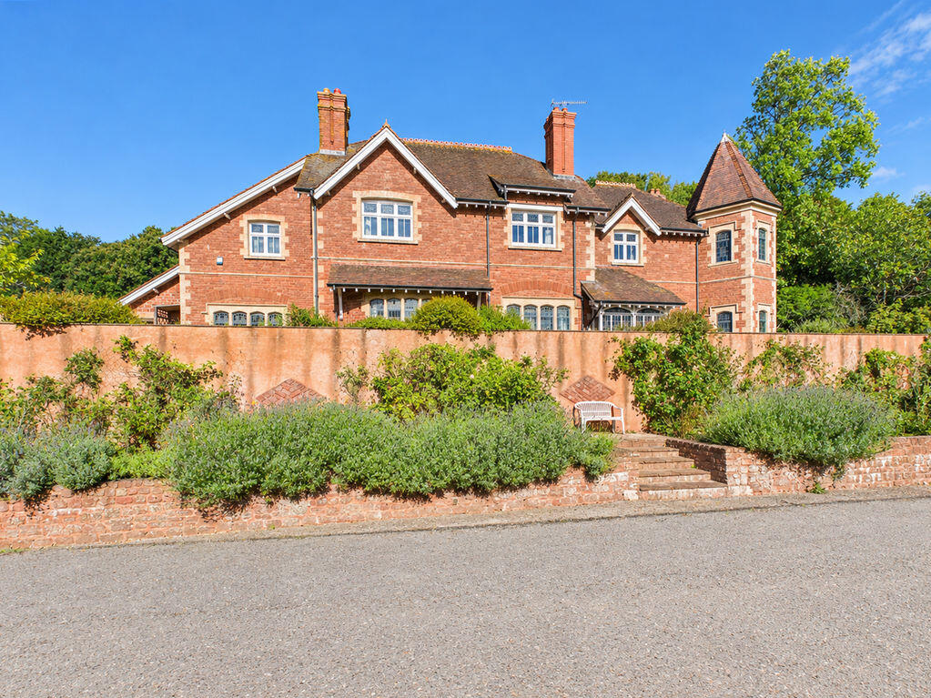 Main image of property: Nettlecombe, Williton