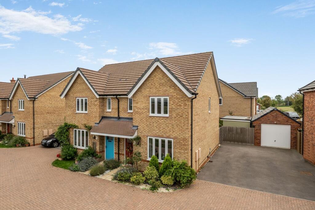Main image of property: Virginia Place, Lower Stondon, Henlow, SG16