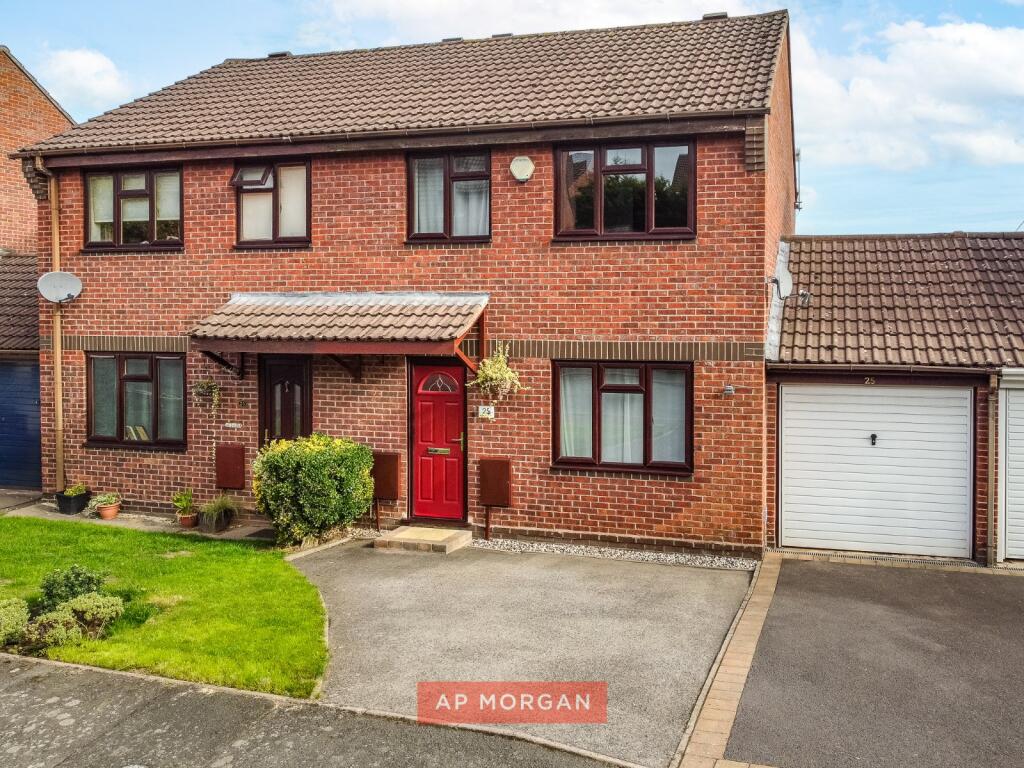 Main image of property: Teeswater Close, Bromsgrove, Worcestershire, B60