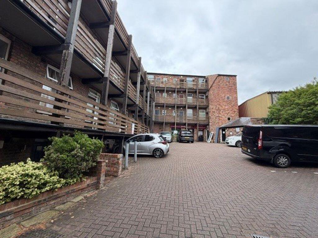 Main image of property: 5 Georges Crt, Macclesfield, SK11 6DP