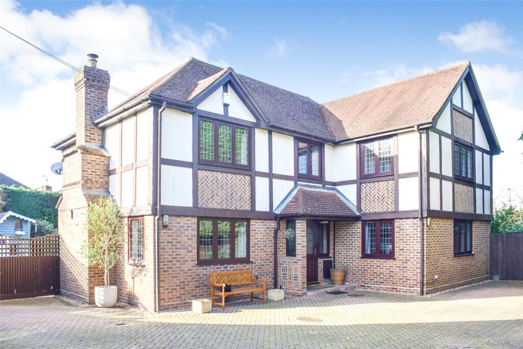 Main image of property: Moulsham Copse Lane, Yateley, Hampshire, GU46