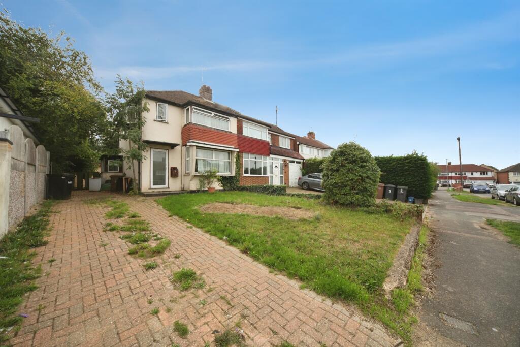 Main image of property: Orchard Way, Luton