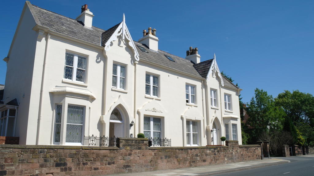 Main image of property: 565 Aigburth Road