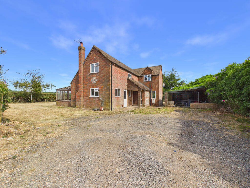 Main image of property: Oxford Road, Stokenchurch, Buckinghamshire