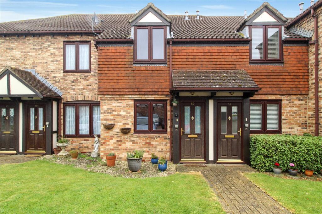 Main image of property: Orchard Mead, Eastwood Road North, Leigh-on-Sea, Essex, SS9