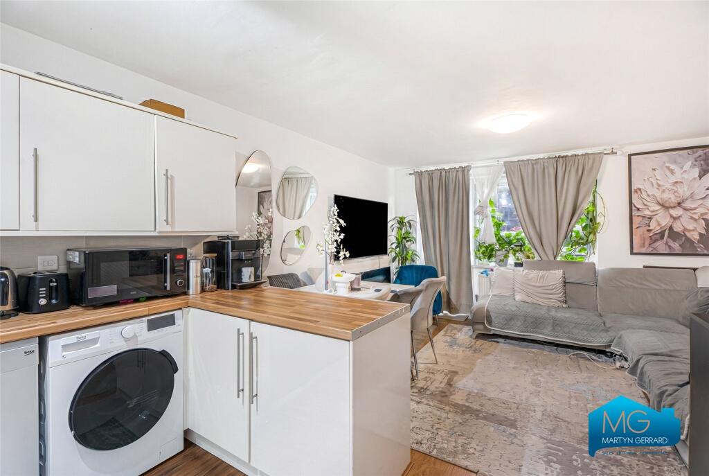 Main image of property: Parkhurst Road, London, N7