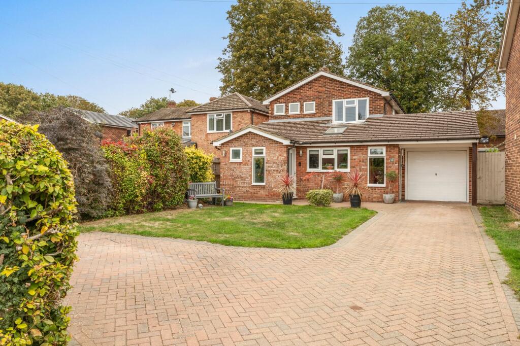 Main image of property: Yolsum Close, Haddenham, HP17
