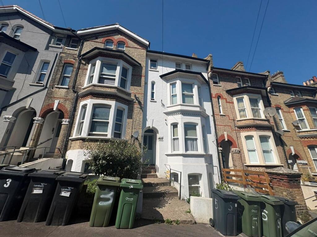 Main image of property: 5A and 5B Woodland Road, London, SE19 1NS