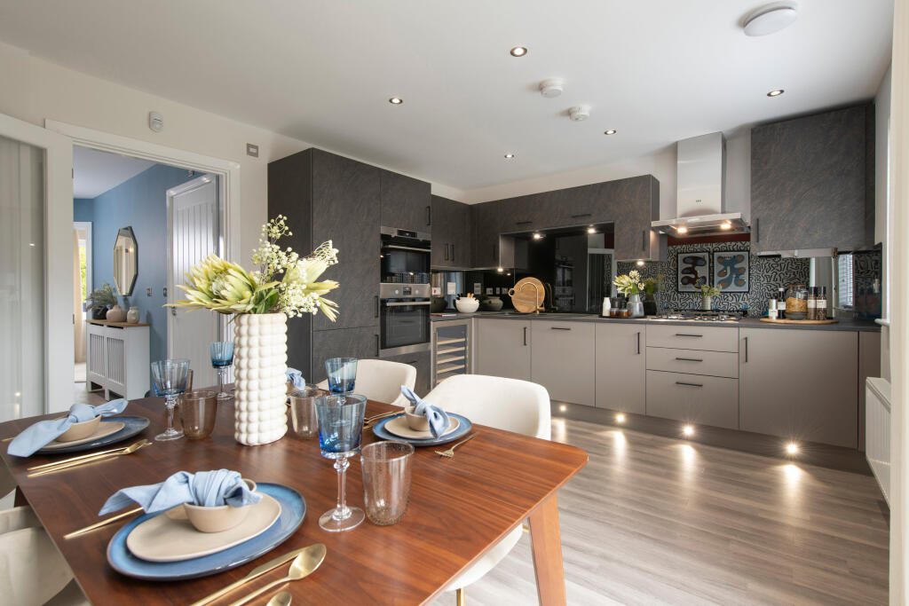Main image of property: Huntsgrove
Gloucester
Gloucestershire
GL2 4EE
