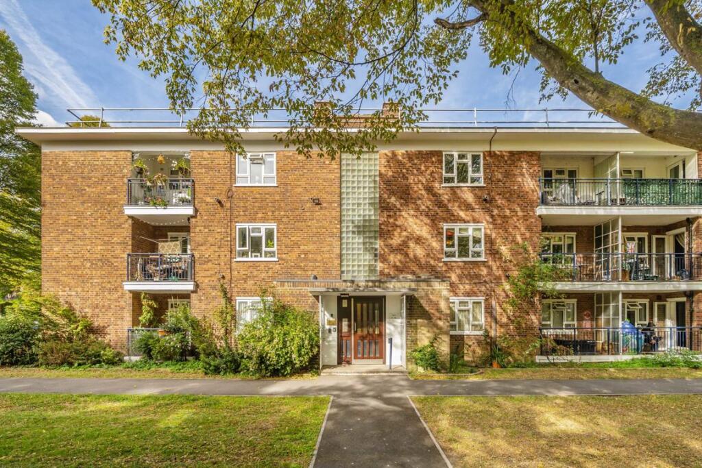 Main image of property: Edensor Gardens, Chiswick
