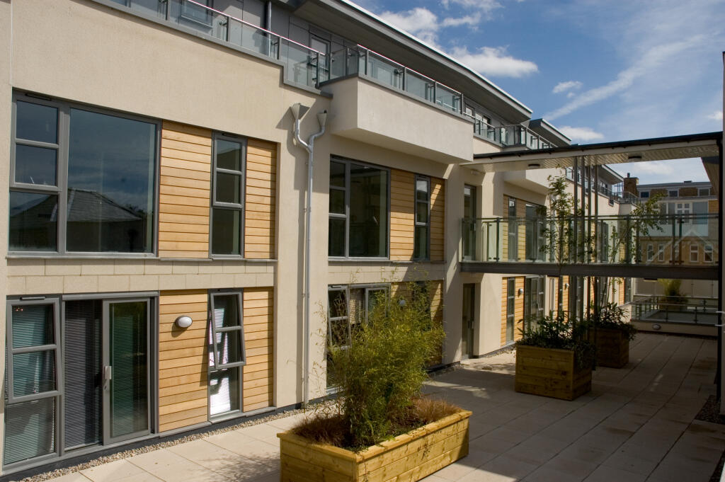 Main image of property: CORPORATION STREET - TOWN CENTRE