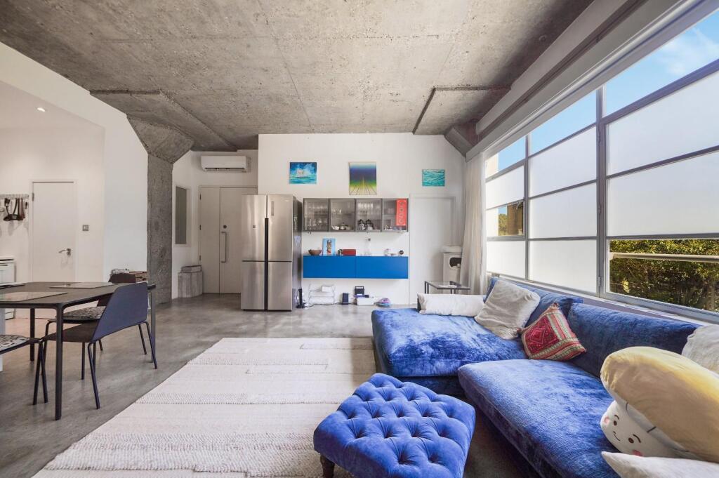Main image of property: Shepherdess Walk, Angel, N1