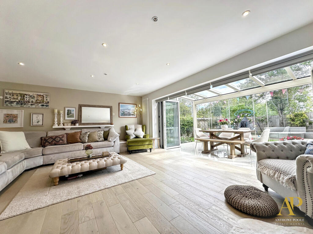 Main image of property: Avonridge, Thornhill, Cardiff