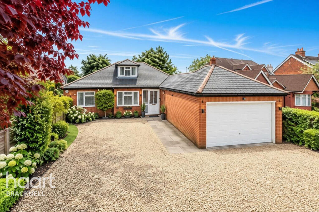 Main image of property: Reading Road, Reading