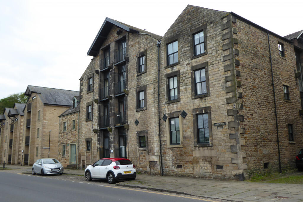Main image of property: Victoria Wharf, St Georges Quay, Lancaster
