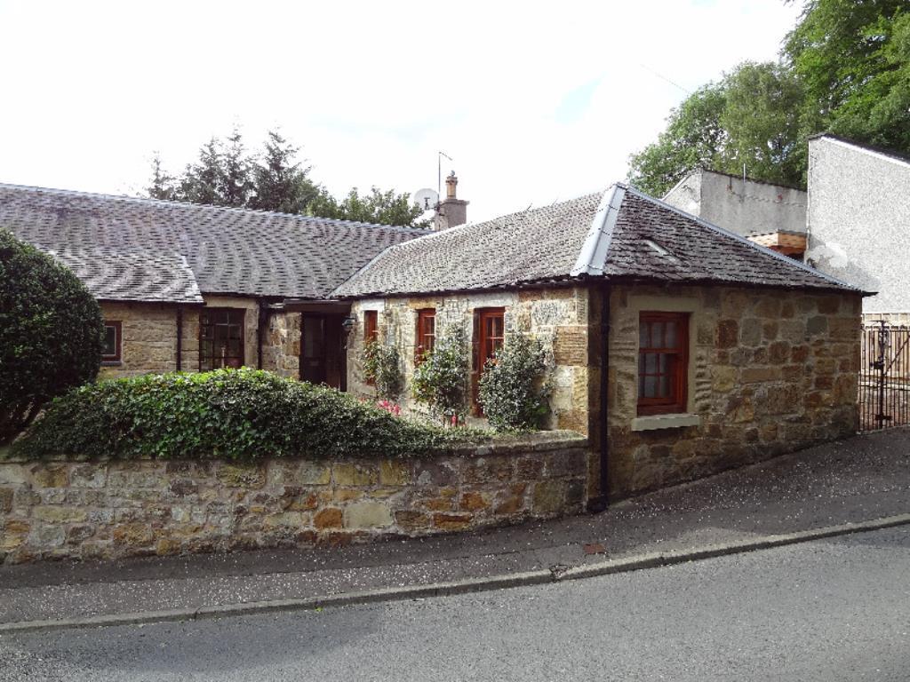 Main image of property: Pomathorn Road, Penicuik, Midlothian, EH26 8LT